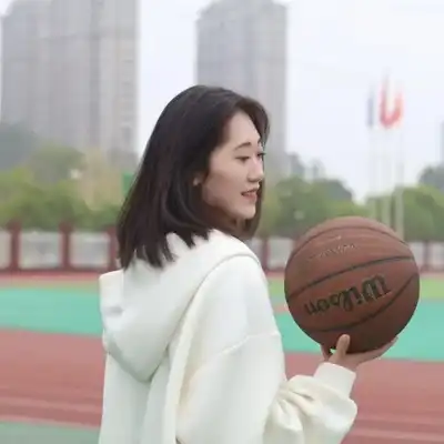 范民芳